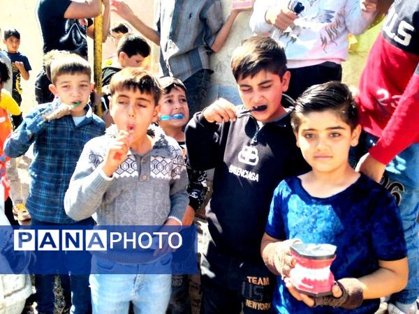 هر دانشآموز یک مسواک