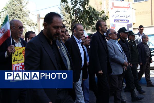 تجلی اقتدار مردم بهارستان در راهپیمایی ۱۳ آبان