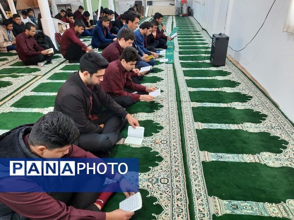 مراسم هیات دانش‌آموزی دبیرستان نمونه آیت الله خامنه‌ای کاشمر