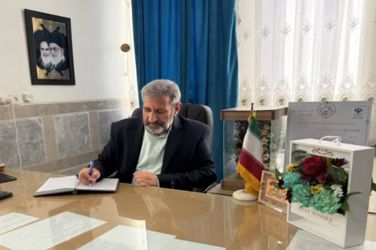 پیام مدیر آموزش و پرورش خاتم به مناسبت هفته قرآن، عترت و نماز 