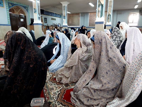 لحظات نورانی نماز استغاثه؛ اتحاد دل‌ها برای طلب باران