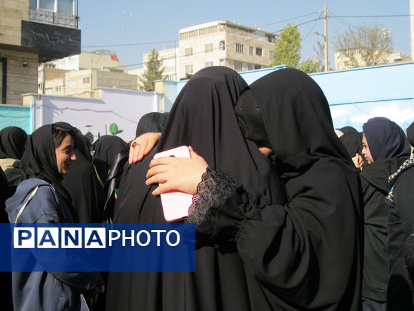 دبیرستان سردار شهید قاسم سلیمانی میزبان شهید گمنام شد