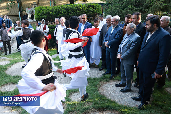 گردهمایی نیک‌اندیشان مدرسه‌ساز سرزمین هامون و مکران