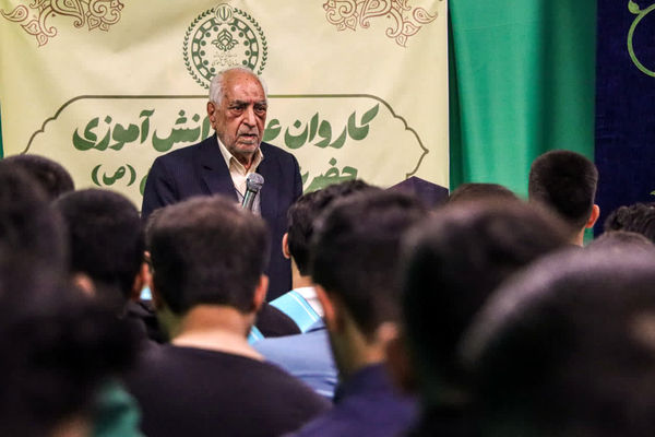 دوره آموزشی برای دانش‌آموزان اعزامی به حج عمره در یزد