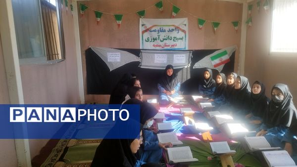 محفل انس با قرآن کریم در بخش‌های میمه و زرین آباد 