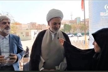 گرامیداشت هفته دفاع مقدس در دبیرستان هدف ناحیه 2 قم