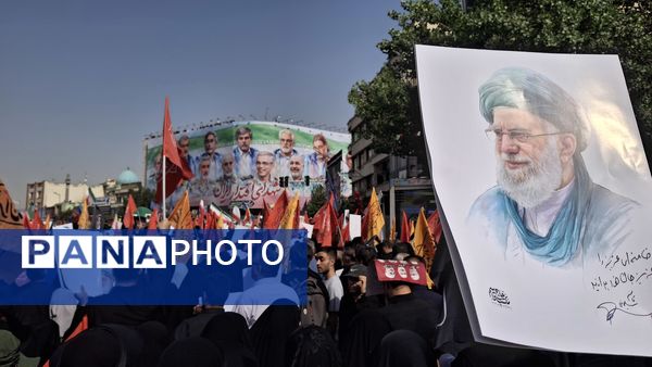 حضور پرشور فرهنگیان منطقه ۱۴ در مراسم تشییع پیکرهای شهدای جنگ ۱۲ روزه