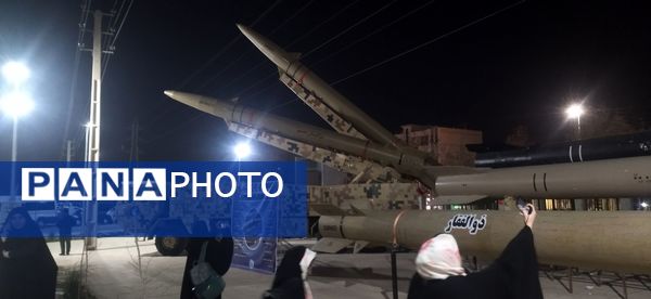 حضور دانش‌آموزان دختر در پنجمین روز کنگره ۵۵۸۰ شهید استان البرز