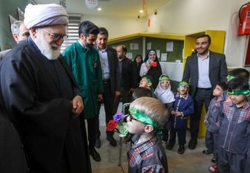حضور  تولیت آستان قدس رضوی  در مدارس نابینایان  زنده یاد مهندس عمرانی و طراوت سزاوار رحمت