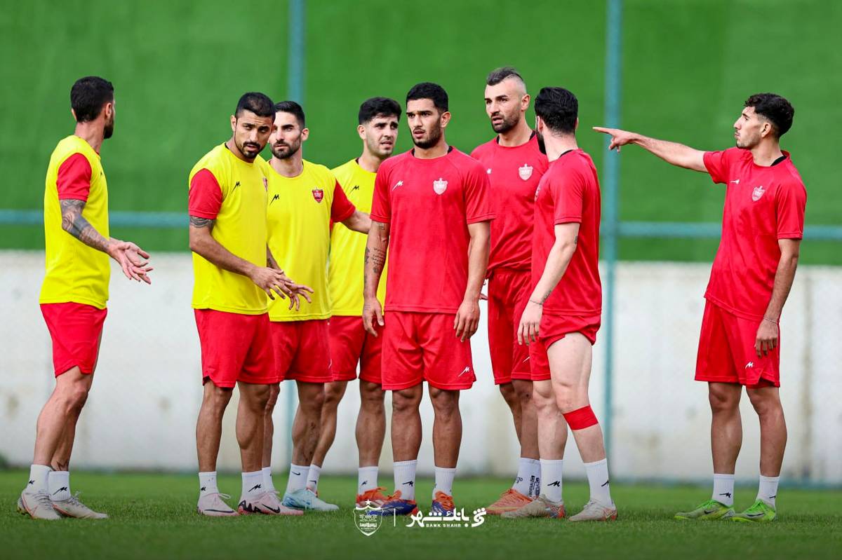 از پا به توپ شدن باکیچ تا ثبت شماره 27 پرسپولیس+عکس