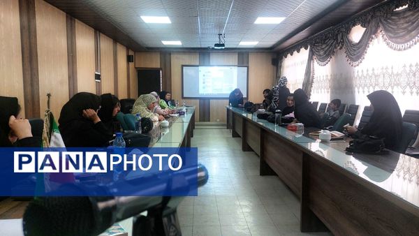 جلسه اول دوره بازیگری صدا در خبرگزاری پانا آذربایجان شرقی