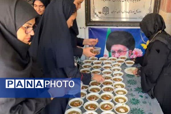 برپایی موکب های مختلف در مسیر پیاده روی اربعین در ناحیه دو شهرری 