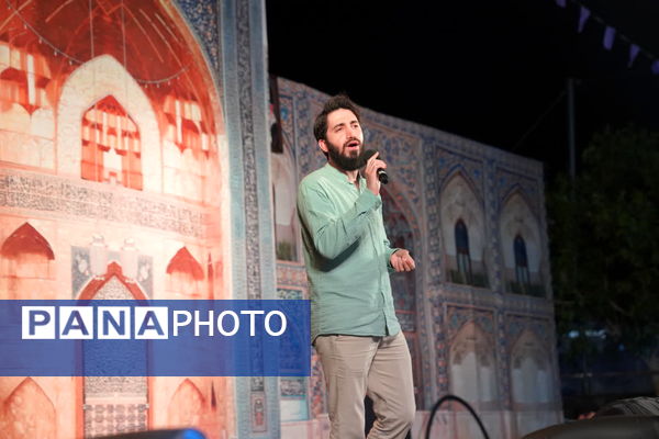 جشنی دهه کرامت در حرم زینبیه