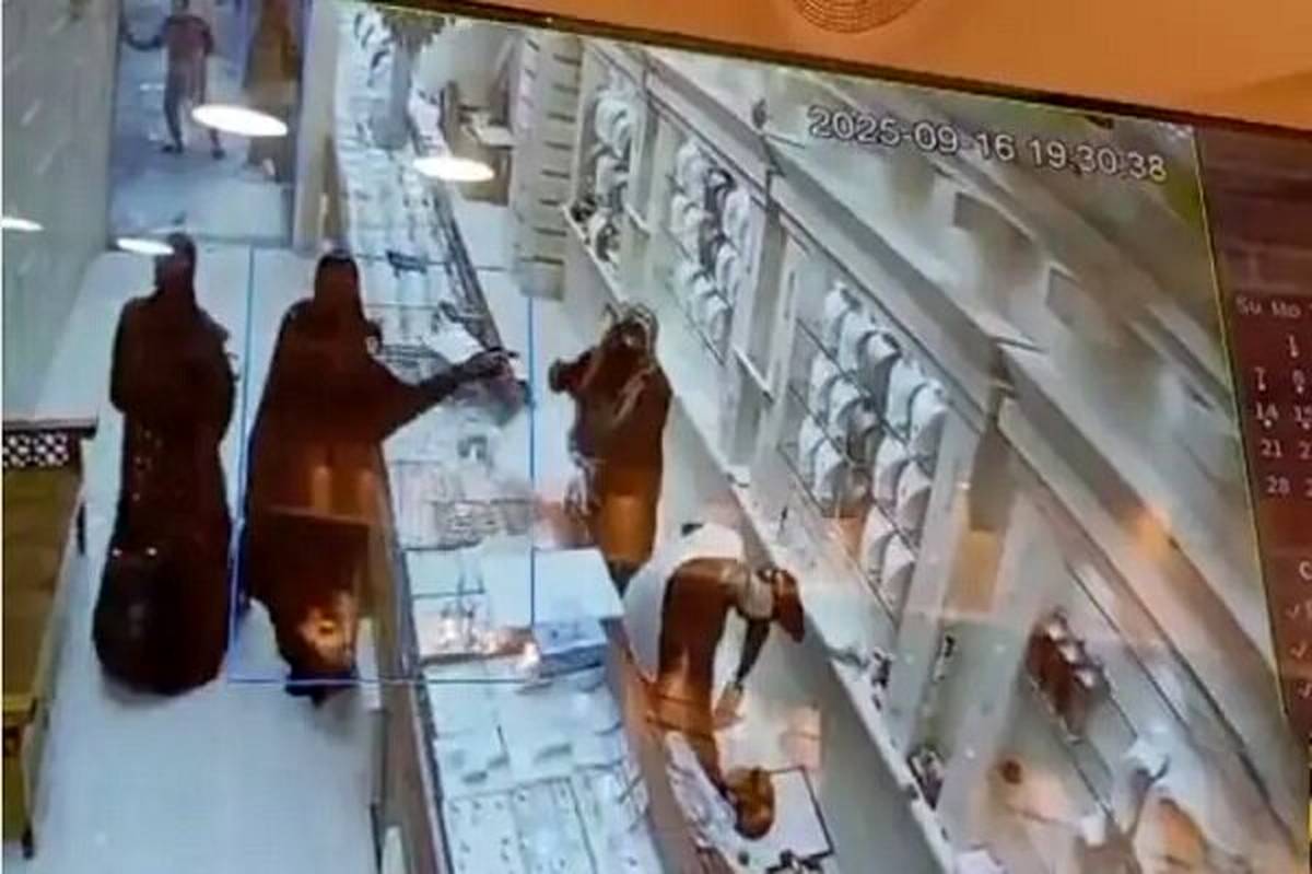 کشف ۸ کیلو طلا از سارقان طلافروشی قشم 