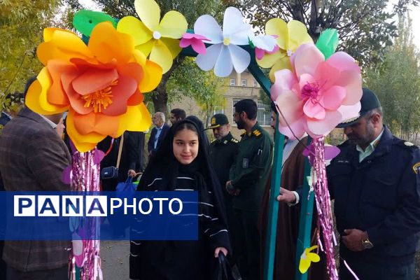 حرکت دختران دیار برف و ایمان بهسوی سرزمین ایثار