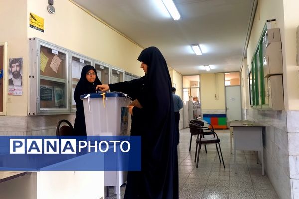 سربلندی مردم شهر اراک در انتخابات ریاست‌جمهوری