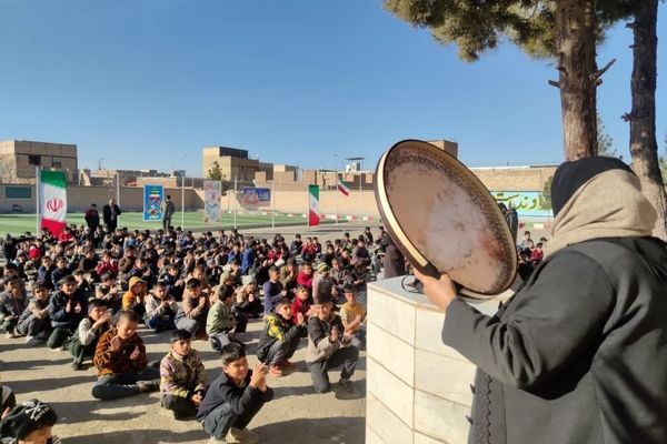 مراسم اعیاد شعبانیه در دبستان شهید پسندیده فدافن
