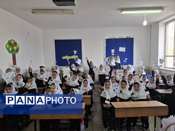 جشن دندان شماره شش و پویش دو دو تا یادت نره در دبستان عصمت باخرز