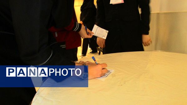 انتخابات شورای دانش‌آموزی دبیرستان شاهد شهید کلانتری ناحیه یک کرج