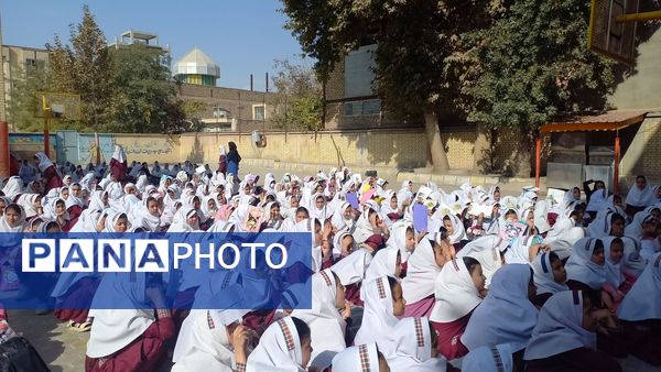 ولادت حضرت زینب (س) در دبستان شطیطه2