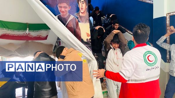 تمرین مقابله با بحران در هنرستان شهید باهنر باخرز