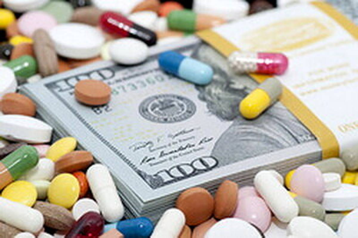 تخصیص بیش از ۸۰۰ میلیون دلار ارز برای تامین دارو در کشور تا نیمه تیر ماه