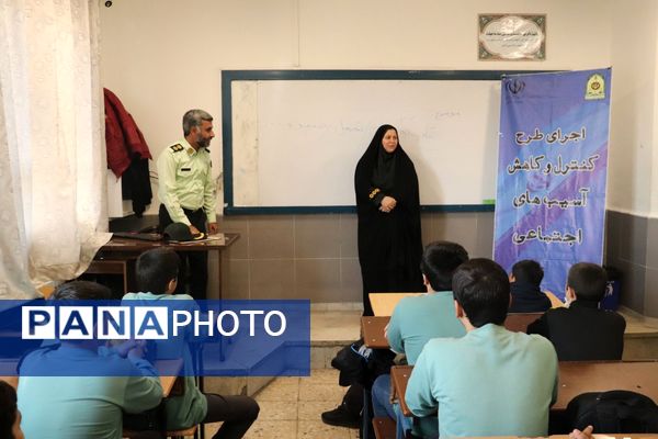 نواخته شدن زنگ «پدافند غیرعامل و استکبارستیزی» در ناحیه ۳ مشهد مقدس