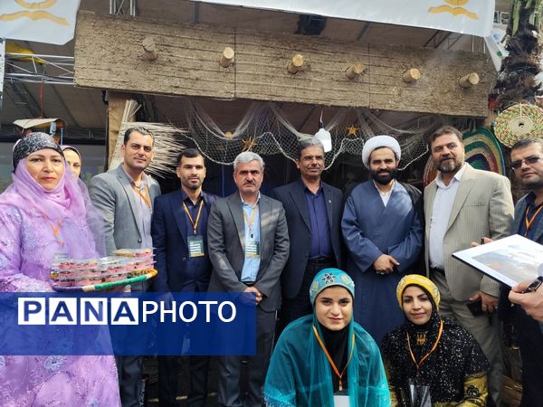 بازدید معاون پرورشی و فرهنگی وزارت آموزش و پرورش از نمایشگاه دستاوردهای کانون‌های فرهنگی تربیتی استان بوشهر