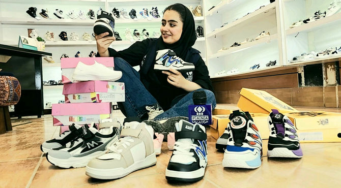 روز صنعت کفش و لبخند کفاشان 