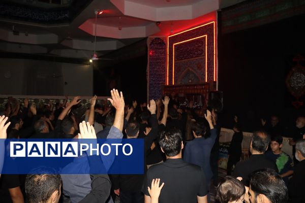 عزاداری به مناسبت شب عاشورا در مسجد حضرت صاحب الزمان(عج)