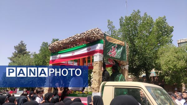 راهپیمایی در پی تجاوز رژیم صهیونسیتی به خاک کشور و تشییع پیکر شهید مدافع وطن محمد امین صدری
