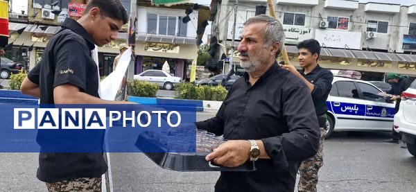 دسته‌روی بسیجیان عزادار حسینی در محمودآباد