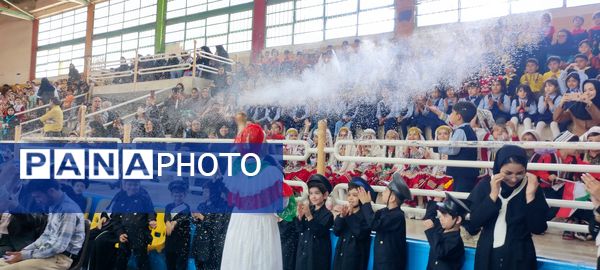 جشنواره هویت ملی کودکان در محل سالن ۱۳ آبان شیروان