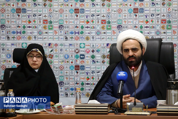 دورهمی فعالان حوزه کودک و نوجوان با معاون پرورشی و فرهنگی وزیر آموزش‌وپرورش