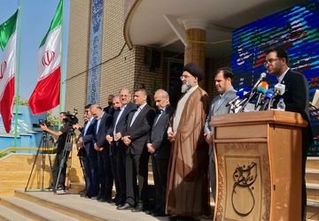 زنگ آغاز سال تحصیلی با حضور مسئولان در دبیرستان شهید چمران پیشوا به صدا در آمد