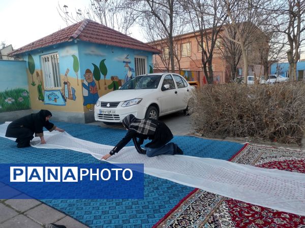 ضیافت افطاری در دبستان  حضرت معصومه (س) مصلی نژاد ناحیه پنج 