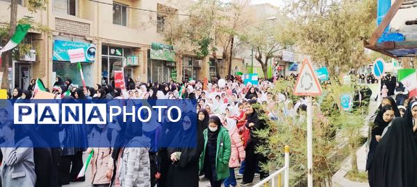 راهپیمایی روز13 آبان در شهر کلات برگزار شد