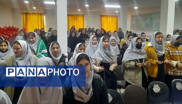 گرامیداشت هفته کتاب و کتابخوانی در نیشابور