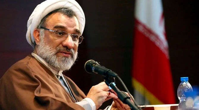 در اندیشه رهبری حق تابع حقیقت و تکلیف است، نه تابع قدرت و رسانه