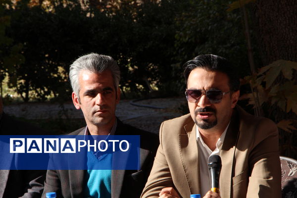 نشست خبری ششمین جشنواره قرمه مهریز در باغ جهانی پهلوان پور