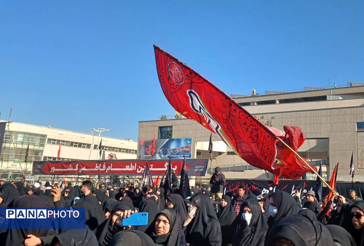 بزرگترین اطعام فاطمی کشور در مراسم استقبال از شهدا