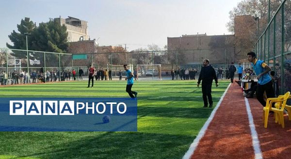 گذری بر فینال مسابقات فوتسال درون مدرسه دبیرستان شاهد ابوذر غفاری 