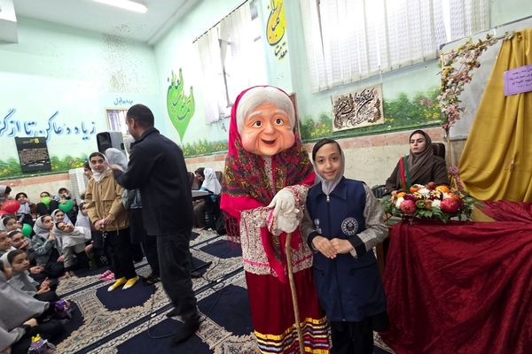 یلدا؛ پیوند شادی و فرهنگ در دبستان شهید آقچه‌لو 