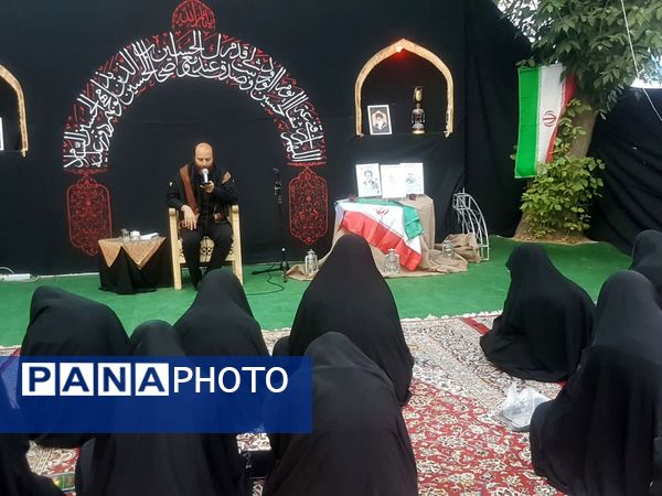 مراسم عزاداری سیدالشهدا دردبیرستان دخترانه امام حسین (ع)