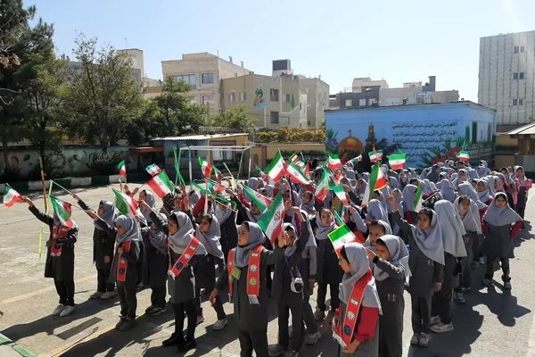 جشن شادمانه روز کودک در دبستان نیایش
