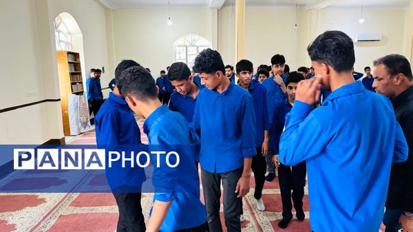 مراسم ایام فاطمیه در دبیرستان پسرانه امیرکبیر منطقه سندرک