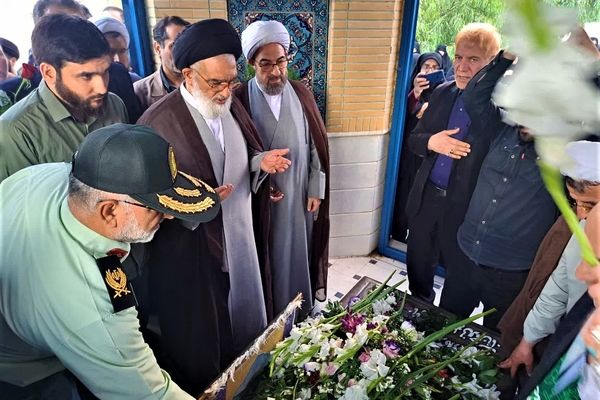 آیین سالگرد شهید آیت الله سعیدی و شهدای سادات استان قم 