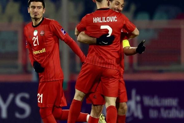 کامبک تاریخی تراکتور برابر الدحیل 