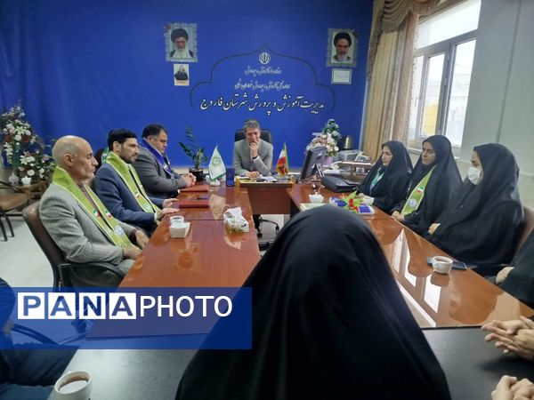 دیدار رئیس سازمان دانش‌آموزی شهرستان فاروج با مدیر جدید آموزش و پرورش این شهر