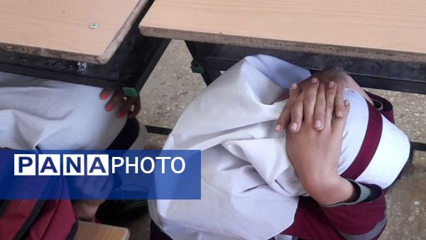 اجرای مانور سراسری زلزله در مدارس منطقه کوهنانی با هدف ارتقای آمادگی دانش‌آموزان